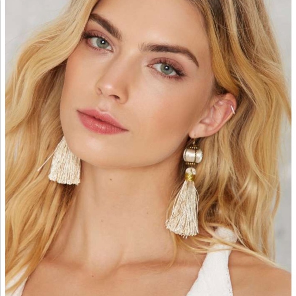 Vanessa Mooney The Novarro Tassel Earrings